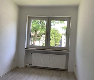 Sofort einziehen! Bezugsfertige 3-Zimmer-Wohnung in Gelsenkirchen Resser Mark mit Balkon - Foto 3