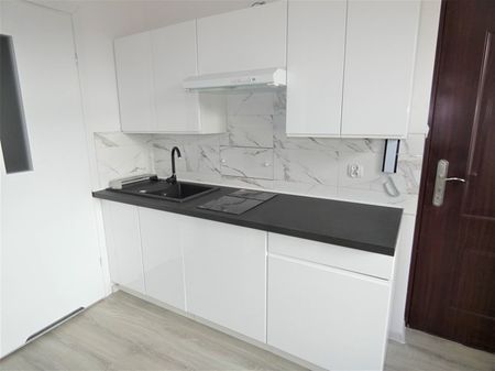 Wałbrzych Śródmieście, ul. Andrzeja Wajdy - Фото 4