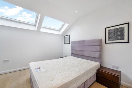 4 bedroom terraced house to rent - Photo 2