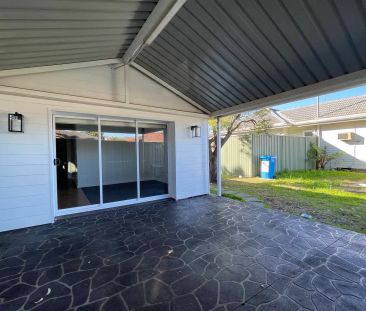 “REFURBISHED HOME, BILLS INCLUDED!” - Photo 5