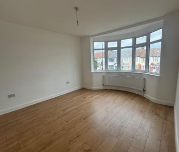 3 bedroom terraced house to rent - Photo 5