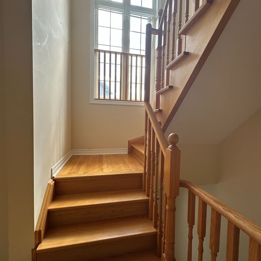 For Lease - 15 Old Colony Road Unit# 70, Richmond Hill, Ontario - Photo 1