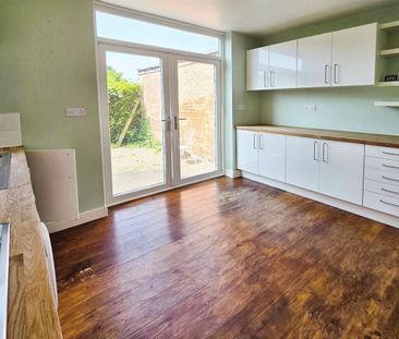 Meadow Road, Beeston, NG9 1JT - Photo 3