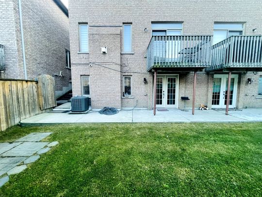 For Lease - 5551 Meadowcrest Avenue Unit# Finished BSMT, Mississauga, Ontario - Photo 1