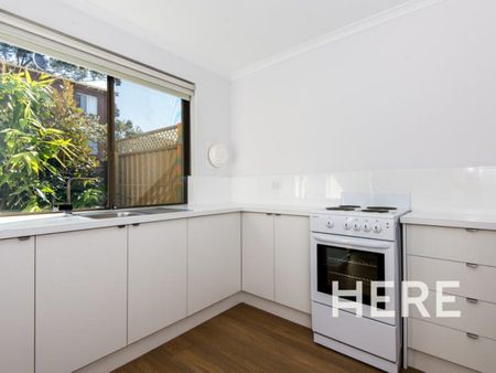 1/194 Railway Parade, WEST LEEDERVILLE WA 6007 - Photo 4