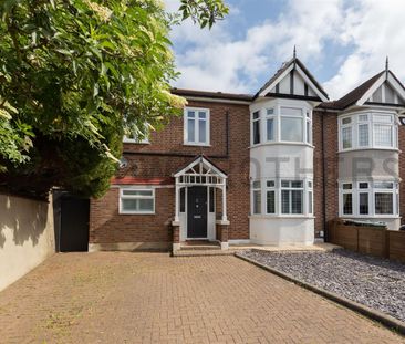 Warboys Crescent , E4 9HR - Photo 6