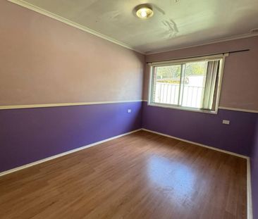 3 BEDROOM HOME WITH IN-GROUND POOL!!! - Photo 4
