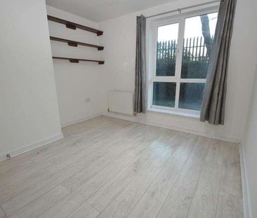 Addlestone/chertsey, KT15 - Photo 2