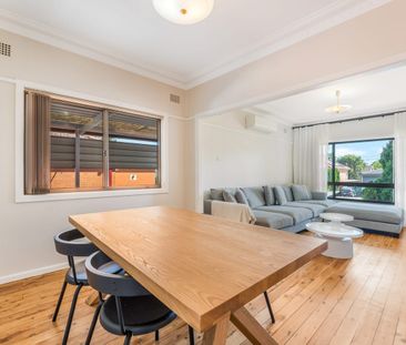 Spacious Family Home with Multiple Living Areas - Photo 1