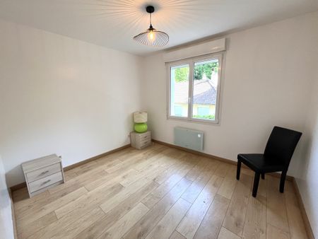 Location Maison 4 pièces 73m² BONSECOURS 76240 - Photo 3