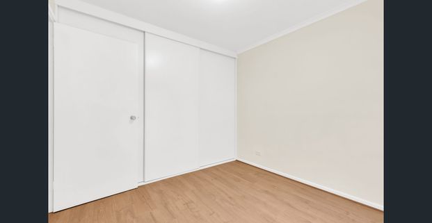 Comfortable, Contemporary and Centrally Located! - Photo 1