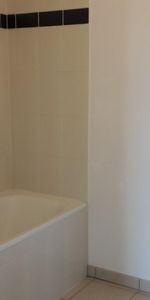 location Appartement T2 DE 45.92m² À NANTES - Photo 4