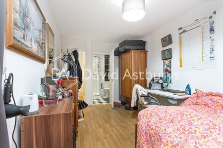 2 bedroom ground floor maisonette to rent - Photo 5