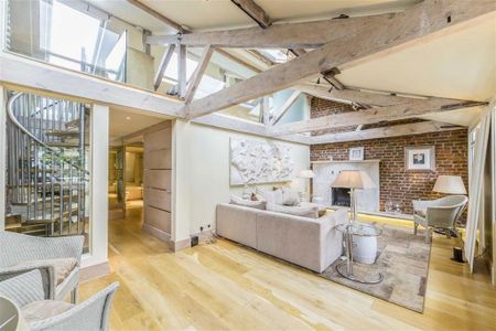 3 bedroom flat to rent - Photo 2