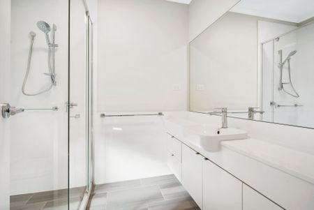 Apply Now - Century 21 &vert; the Paramount Group - Photo 2