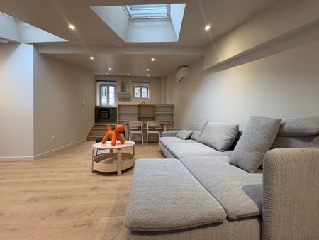 CLERMONT CENTRE superbe appartement meublé type loft - Photo 2