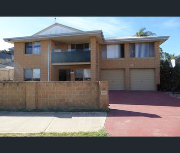 32 Beach Road, Bunbury, WA 6230 - Photo 1