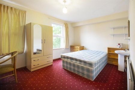 3 Cadogan Street, Belfast, BT7 1QW - Photo 2