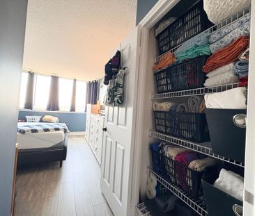 For Lease - 1001 Cedarglen Gate Unit# 522, Mississauga, Ontario - Photo 6