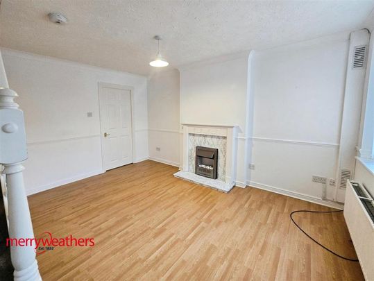 2 bedroom terraced house to rent - Photo 1