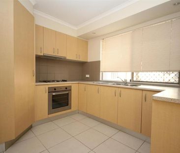 2/25 Law Street, 4301, Redbank Qld - Photo 5