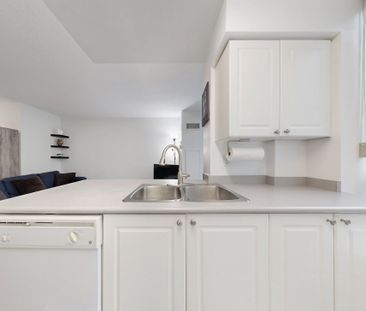 For Lease - 3 Ellesmere Street Unit# 110, Richmond Hill, Ontario - Photo 4