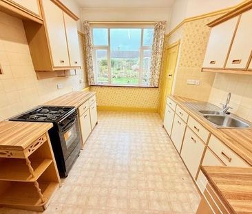 3 bedroom detached house to rent - Photo 2