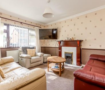 3 bedroom semi-detached house to rent - Photo 1