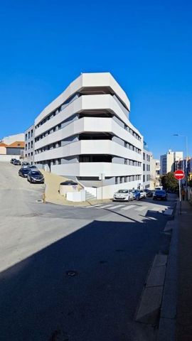 3 bedroom luxury Apartment for rent in Vila Nova de Gaia, Portugal - Photo 2