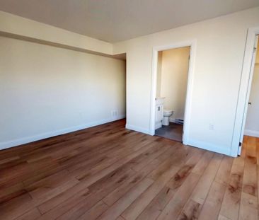 For Lease - 695 Richmond Street Unit# 208, London East, Ontario - Photo 1