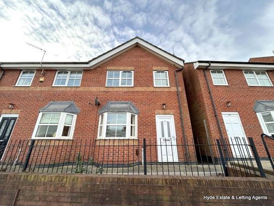 Hartshill Road, Stoke-On-Trent, ST4 7LU - Photo 1