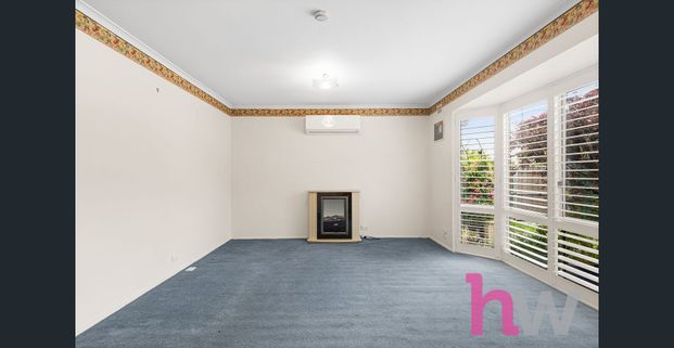 A Warm and Inviting Home and a Gardeners Paradise - Photo 1