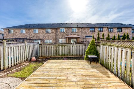 For Lease - 4432 Peter Drive, Burlington, Ontario - Photo 5