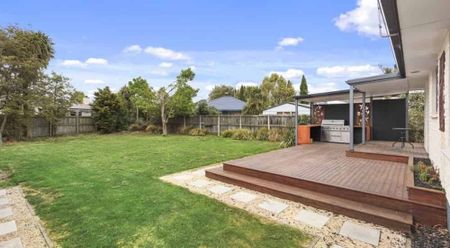 Relaxed Lifestyle Living Close to Lincoln Village - Photo 2