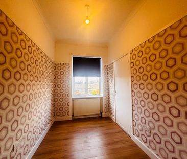 Lammermoor Avenue, Glasgow, Cardonald, G52 3BG - Photo 3