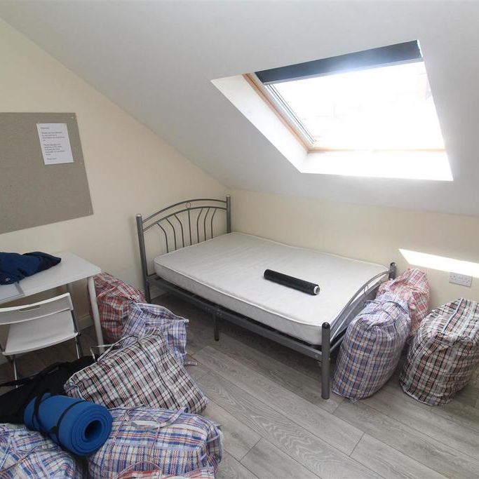 7 bedroom house to rent - Photo 1