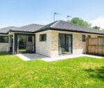 2/10 Keitha Place - Photo 1