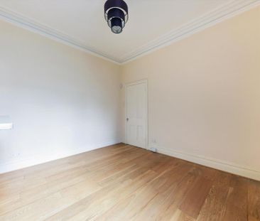 4 bedroom terraced house to rent - Photo 2