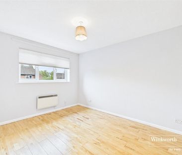 3 bedroom terraced house to rent - Photo 4
