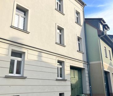 Schöne 2-Raum Whg.in Grimma, EBK, Bad mit Fenster und Balkon! - Photo 1