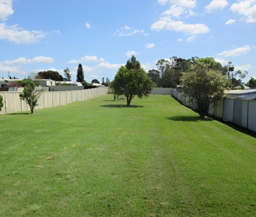 Home For Rent - Photo 3