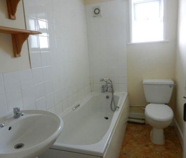 2 bedroom cottage to rent - Photo 5