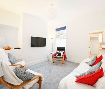 4 bedroom house share to rent - Photo 2