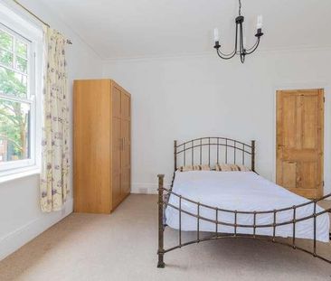 Ray Park Avenue, Maidenhead, SL6 - Photo 3