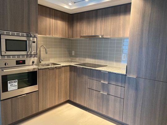 For Lease - 955 Bay Street Unit# 1720, Toronto, Ontario - Photo 1