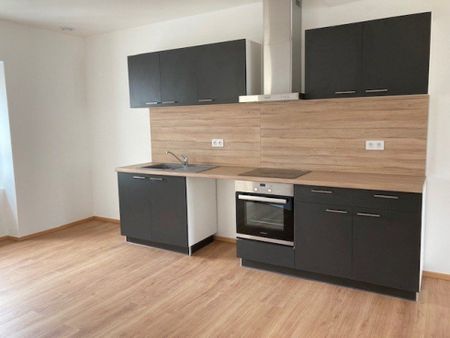 ANGERS HYPER CENTRE - Appartement T3 refait à Neuf - Photo 2