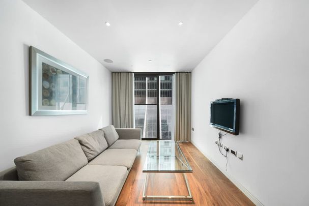 The Heron, Moor Lane, EC2Y - Photo 1