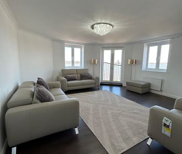 2 Bed Flat, Quebec Quay, L3 - Photo 2