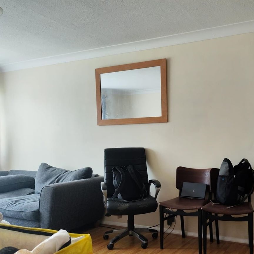 2 Bed Maisonette, Fulmead Road, RG30 - Photo 1