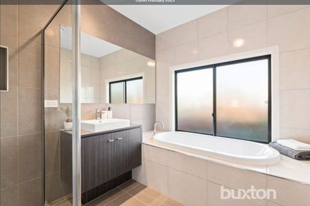 Brighton East - Photo 5